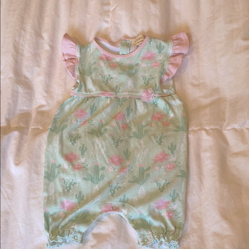 ZUBELS organic cotton cactus romper. Sz 24M E23